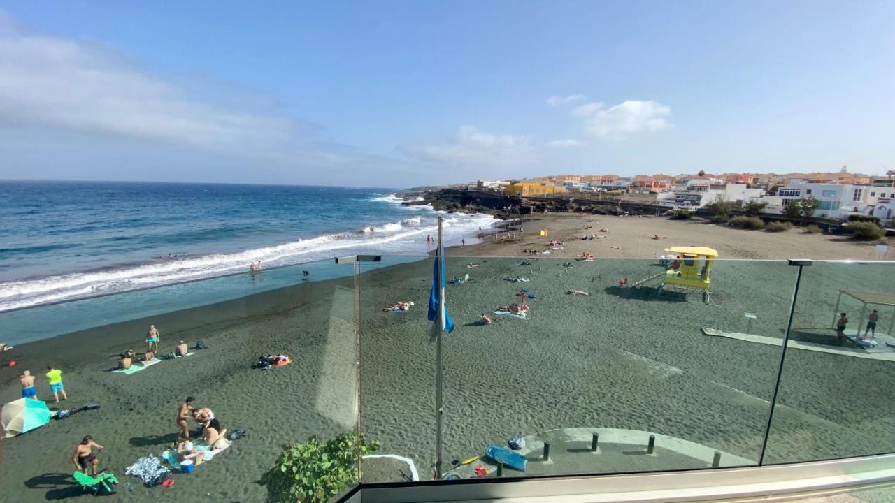 Hermoso Edificio Frente Al Mar Con Gran Terraza Y Hermosas Vistas Las Palmas de Gran Canaria Exterior photo